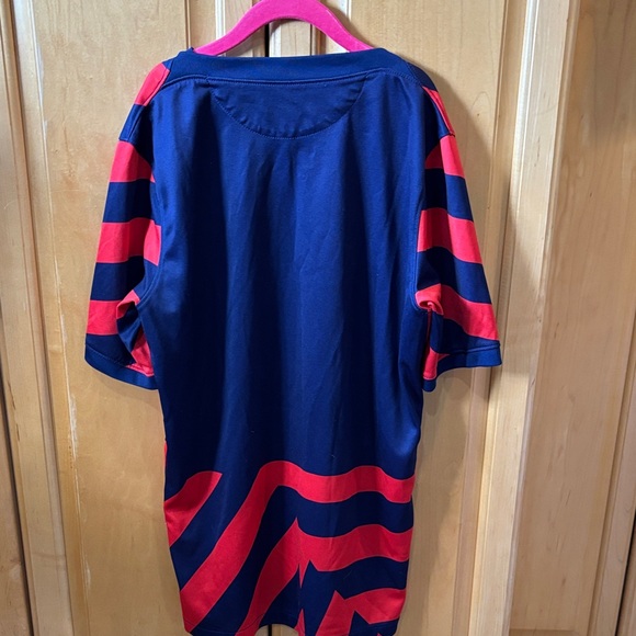 Nike YXL USA Soccer Jersey - Bold Red and Navy - Picture 3 of 4